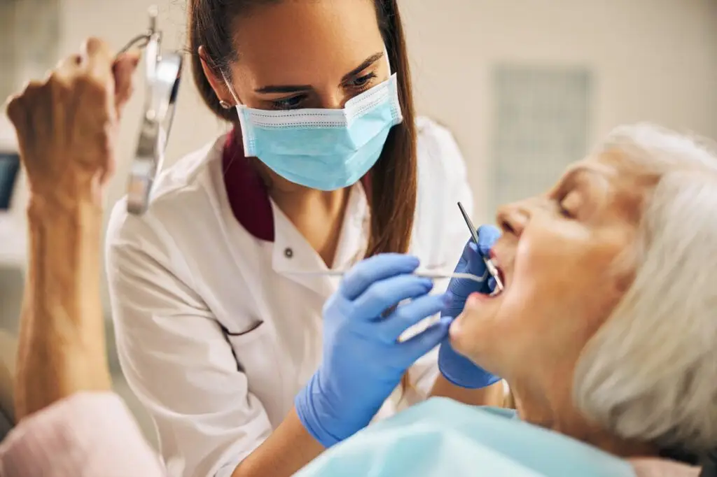 Dental Prosthetist on the Gold Coast