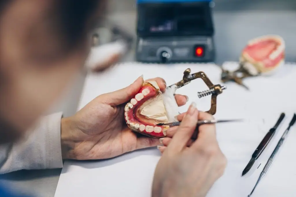 denture repairs gold coast